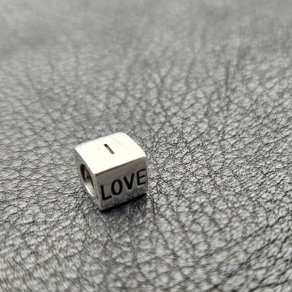 Pandora Sterling Silver "I Love You"Cube Charm with 14K Yellow Gold Heart - Picture 2 of 6